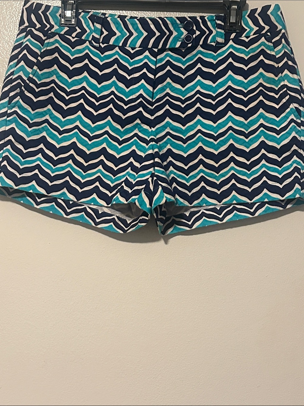 Vineyard Vines Navy, Teal & White Chevron Jean Shorts